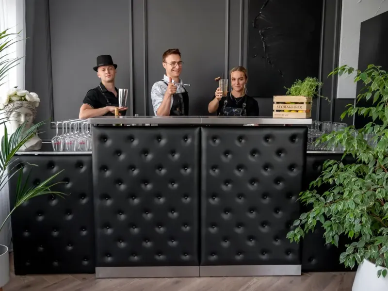 blackbar photo