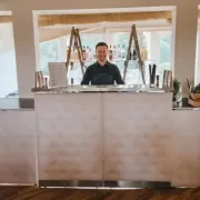 whitebar